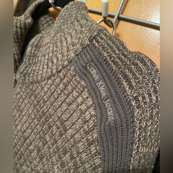 Calvin Klein jeans quarter zip sweater - Picture 4 of 4